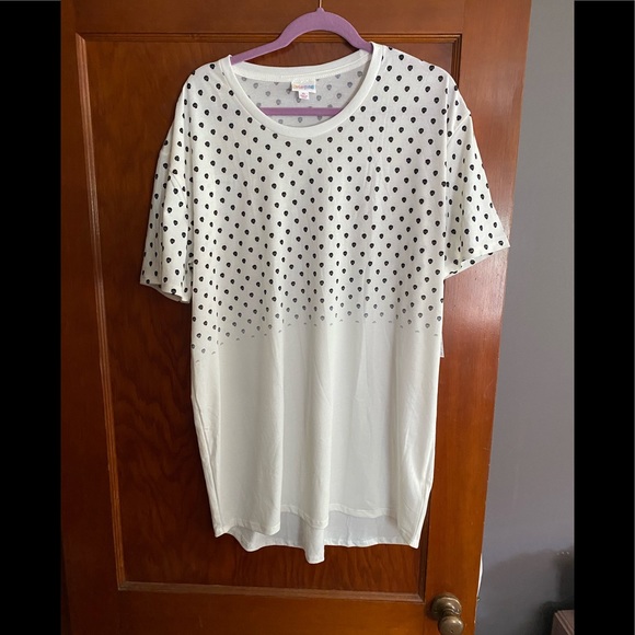 LuLaRoe Tops - Lularoe SS Hudson